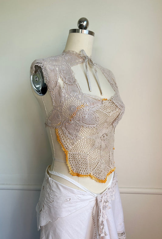 Heirloom Keyhole Doily Top